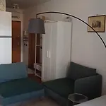 Marcus Modern Apartment